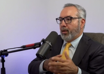 Polémico juez que amparó a exsecretario, nuevo titular en el TFJA