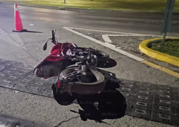 Motociclista muere en accidente vial en el bulevar Kukulcán, a la altura de Puerto Cancún