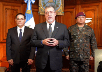 Guatemala decreta estado de sitio por 30 días tras escalada de violencia de pandillas