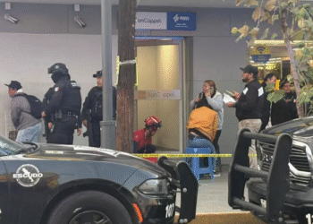 Balacera en pleno centro de Monterrey deja al menos siete personas heridas