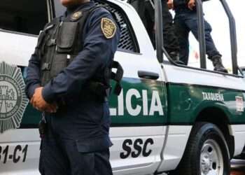 FGJCDMX desmantela punto de narcomenudeo operado por policías auxiliares