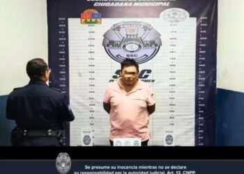 Conductor de camión detenido en Playa del Carmen por resistencia